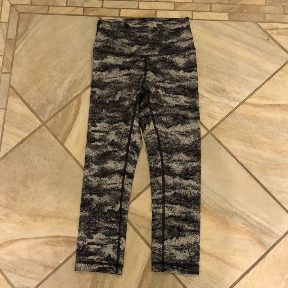 Lulu Wunder Under Crops